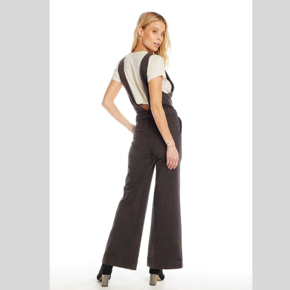 Chaser | Deep V-Neck Jumpsuit - Picture 4 of 16